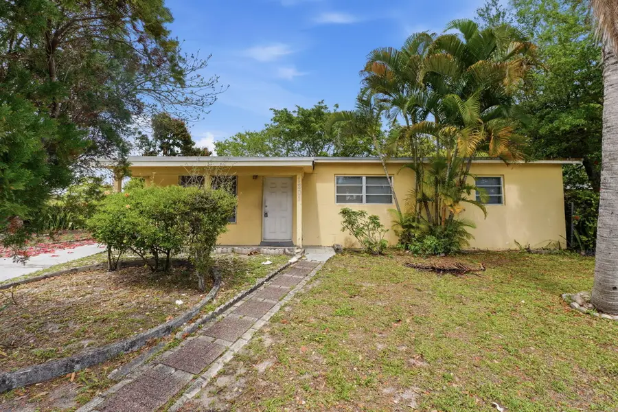 1201 NE 206th Street, Miami, FL 33179 - #2