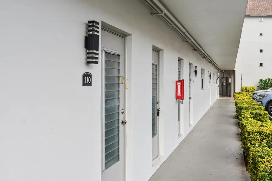 5171 W Oakland Park Boulevard #110, Lauderdale Lakes, FL 33313 - #2