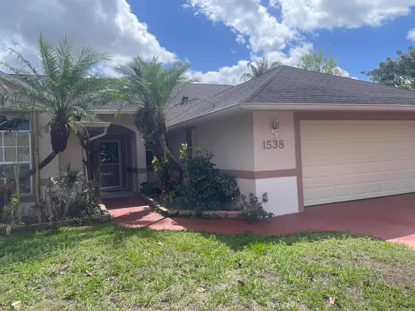 1538 SW Neptune Avenue, Port St Lucie, FL 34953