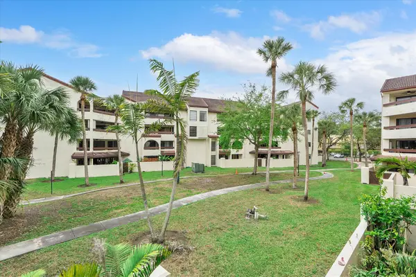 9020 SW 125th Avenue #F-203, Miami, FL 33186