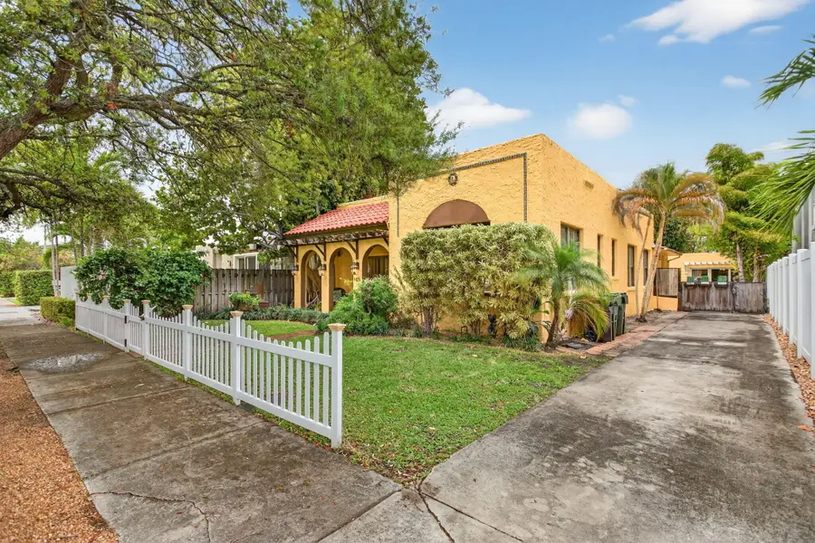 1415 NE 4th Place, Fort Lauderdale, FL 33301 - #3