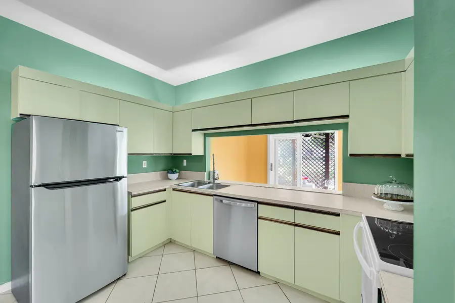 100 E Hemingway Circle, Margate, FL 33063 - #3