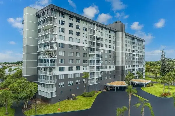 3850 Washington Street #1003, Hollywood, FL 33021