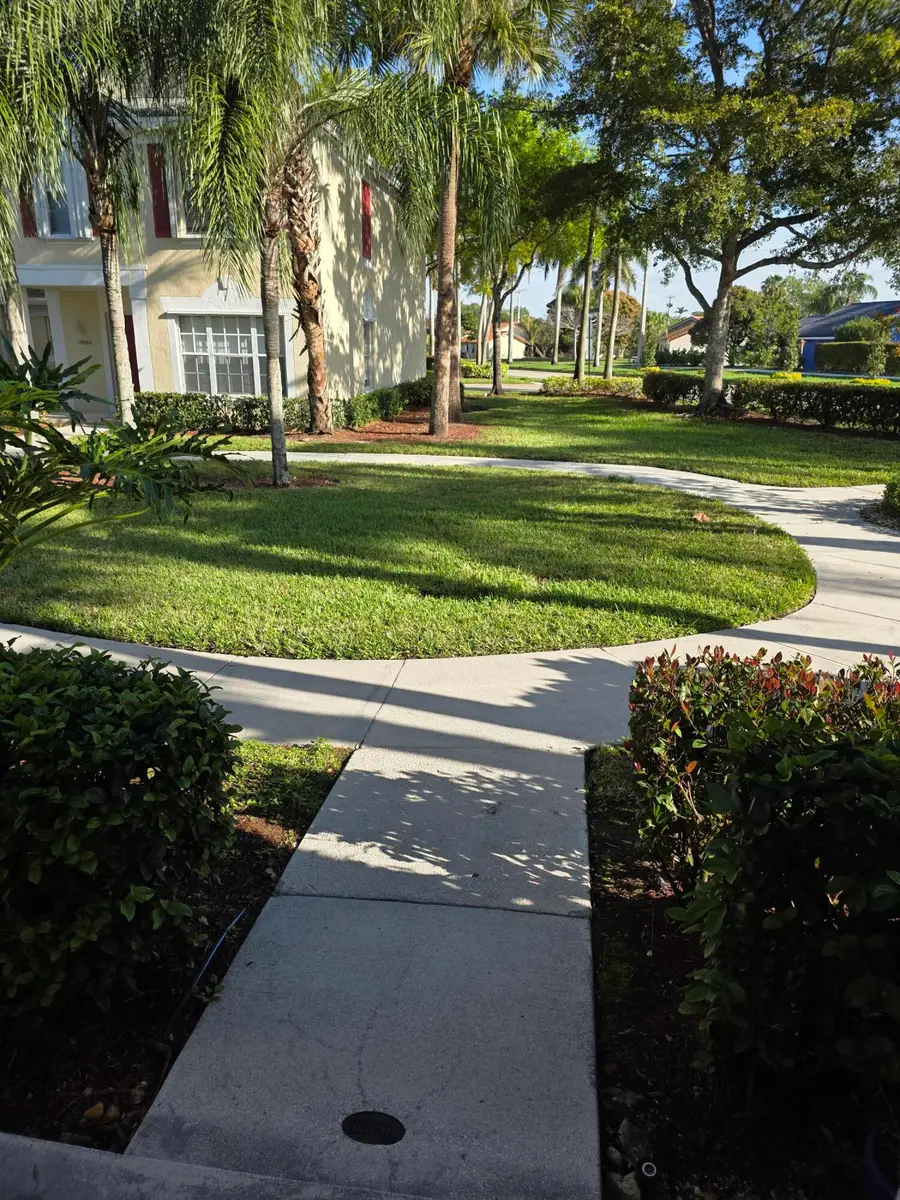 10851 Palm Ridge Lane, Tamarac, FL 33321 - #3