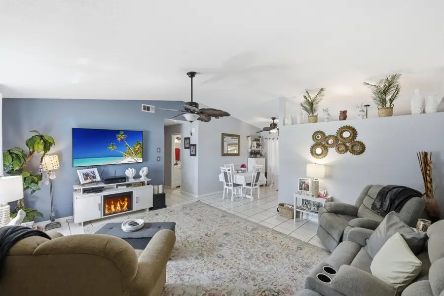 225 SW Crescent Avenue, Port Saint Lucie, FL 34984 - #2