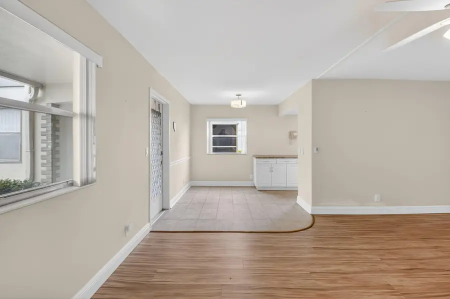 204 Flanders E, Delray Beach, FL 33484 - #3