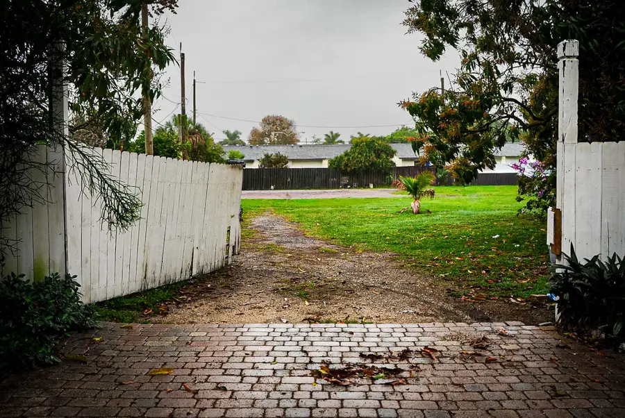 3825 Lakewood Road, Palm Springs, FL 33461 - #3