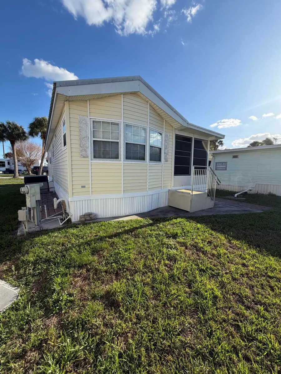 6673 SE 56th Lane, Okeechobee, FL 34974 - #2
