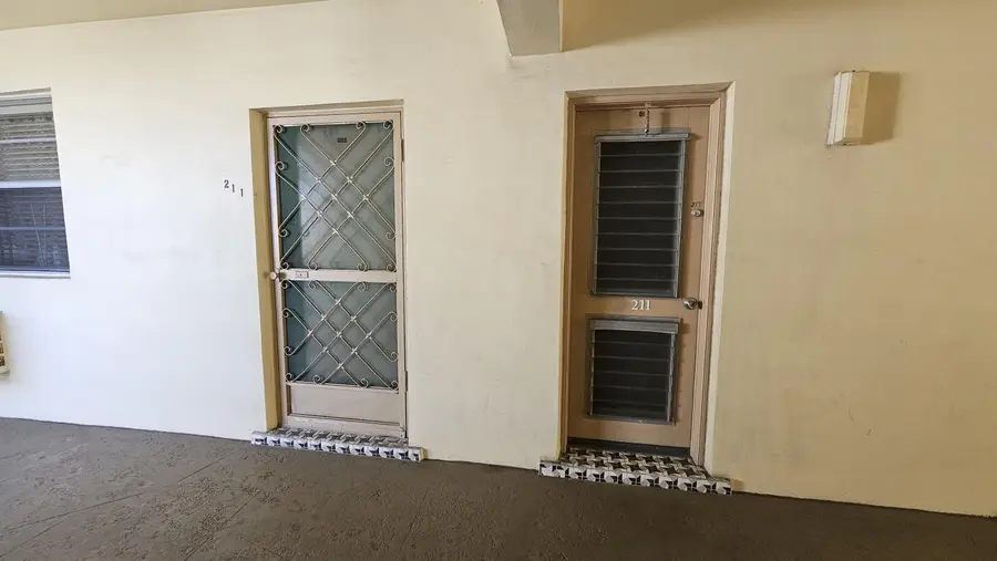 16750 NE 14th Avenue #211, Miami, FL 33162 - #3