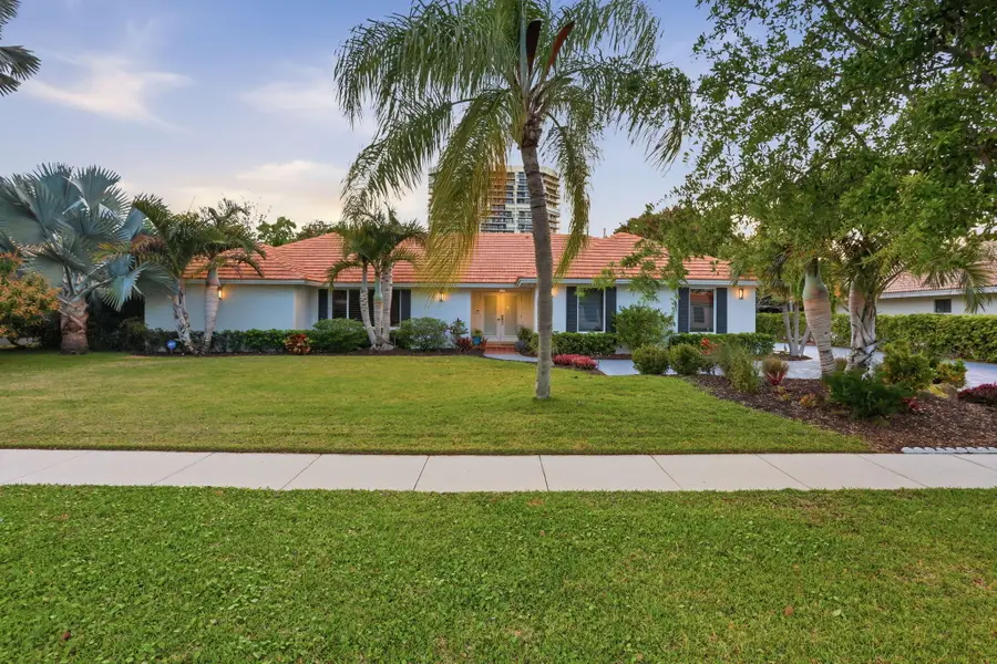 2001 Embassy Drive, West Palm Beach, FL 33401 - #2