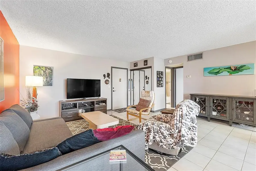 4042 NW 19th Street #409, Lauderhill, FL 33313 - #3