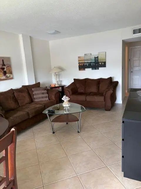 2562 Garden Drive N #305, Lake Worth Beach, FL 33461 - #3