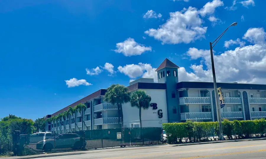 400 SE 10th Street #308, Deerfield Beach, FL 33441 - #3