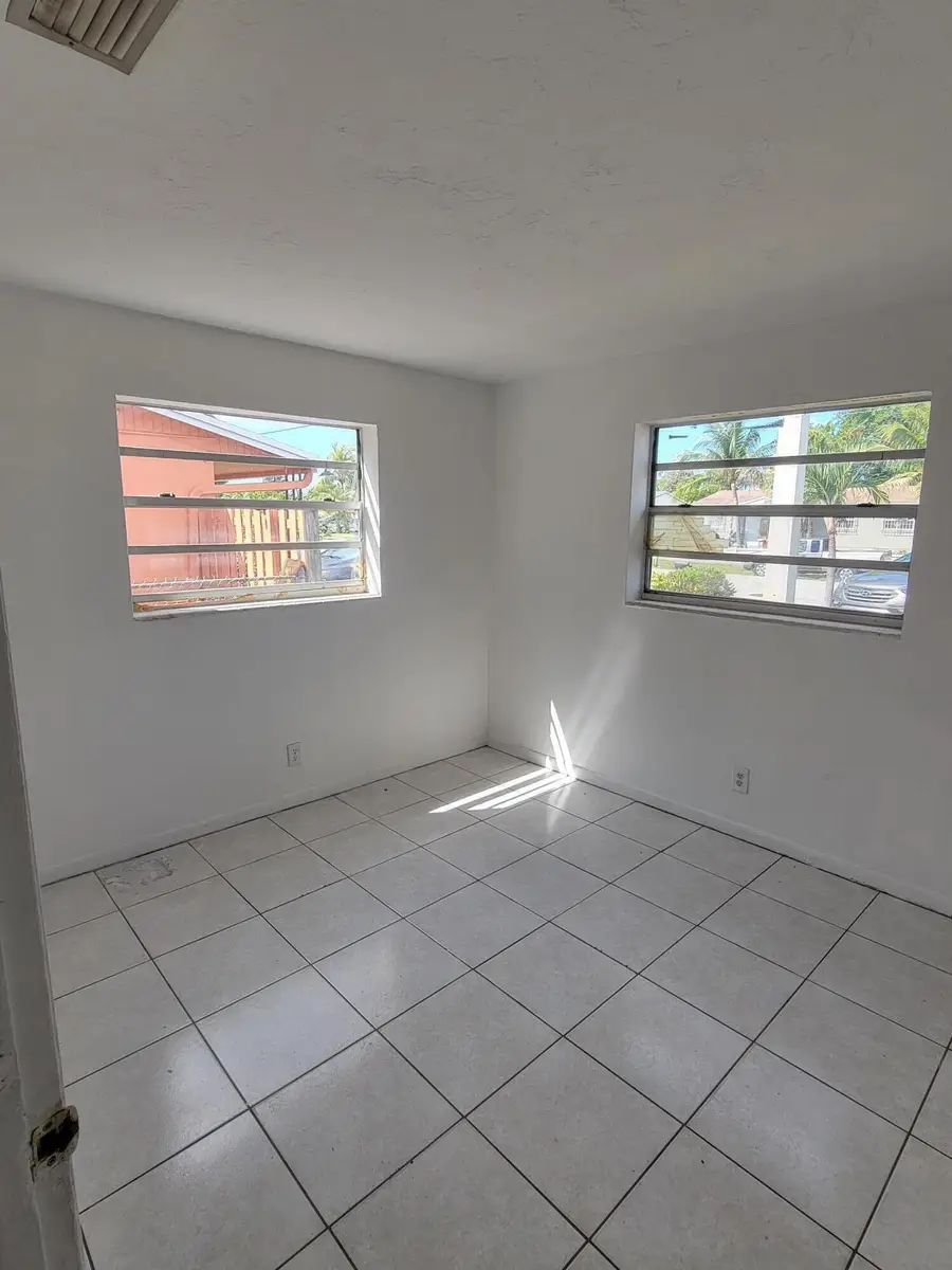 5320 NE 9th Avenue, Deerfield Beach, FL 33064 - #3