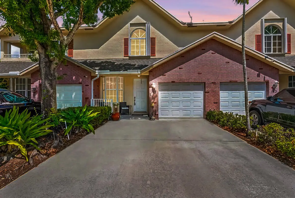 117 Spruce Street, Boynton Beach, FL 33426 - #1