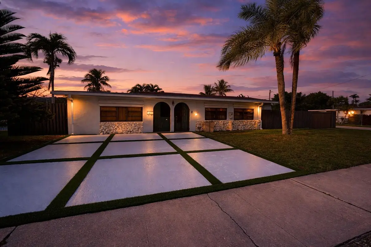 8805 SW 43rd Terrace, Miami, FL 33165 - #1