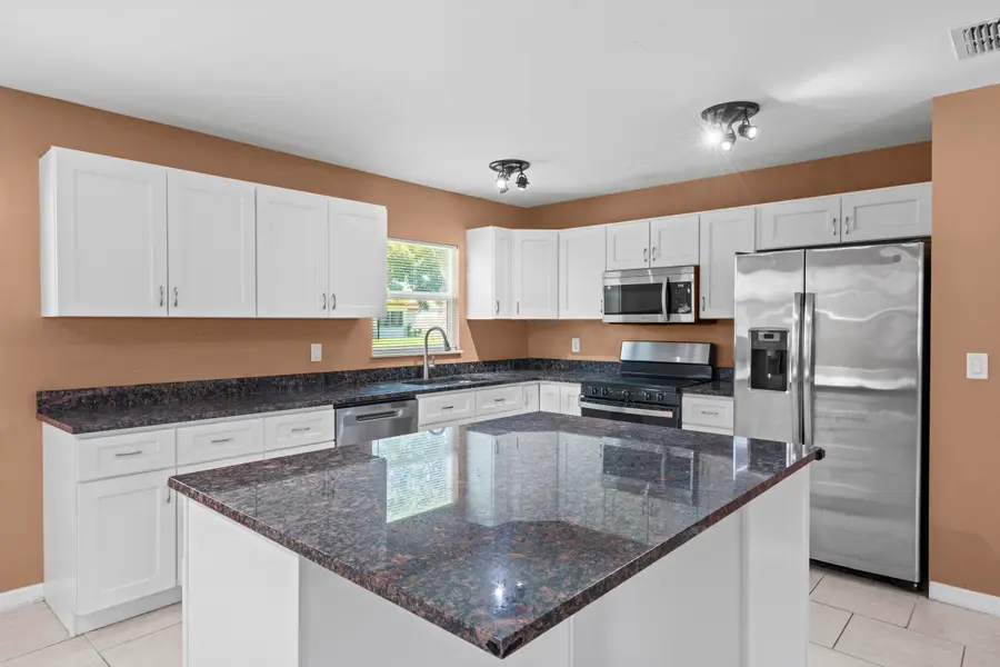 432 SE Whitmore Drive, Port Saint Lucie, FL 34984 - #3