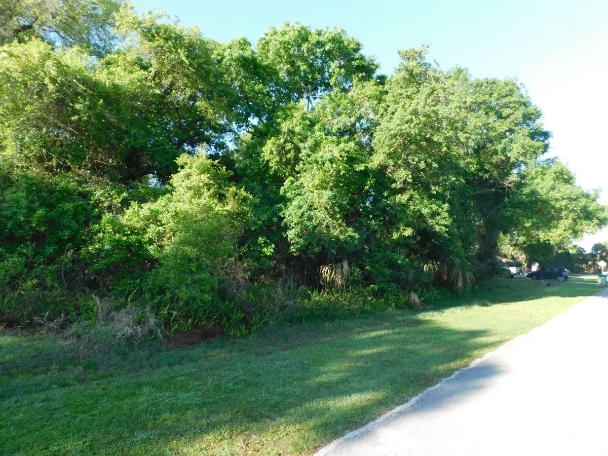 8401 Kenwood Road, Fort Pierce, FL 34951 - #1