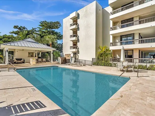 277 N Ocean Boulevard #102, Boca Raton, FL 33432