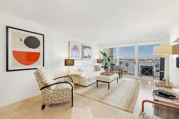 1801 S Flagler Drive #806, West Palm Beach, FL 33401