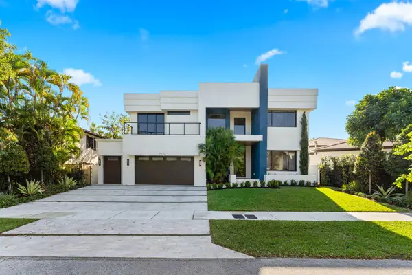 1032 SE 12th Way, Fort Lauderdale, FL 33316