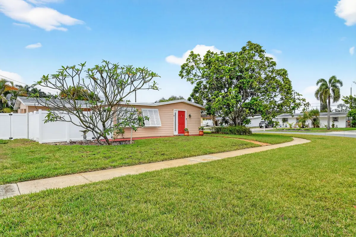 83 Andros Road, Palm Springs, FL 33461 - #1