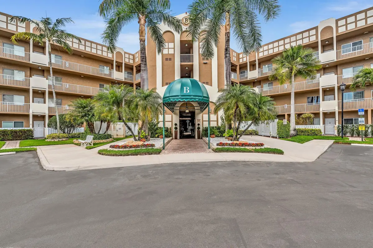 7623 Southampton Terrace #211, Tamarac, FL 33321 - #1