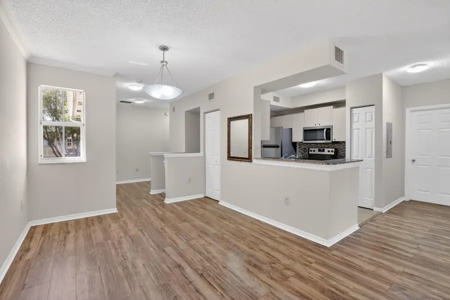 2486 Centergate Drive #204, Miramar, FL 33025 - #3