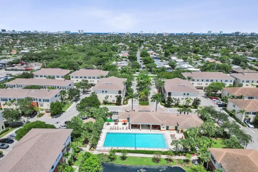 608 SW 3rd Avenue, Pompano Beach, FL 33060 - #2