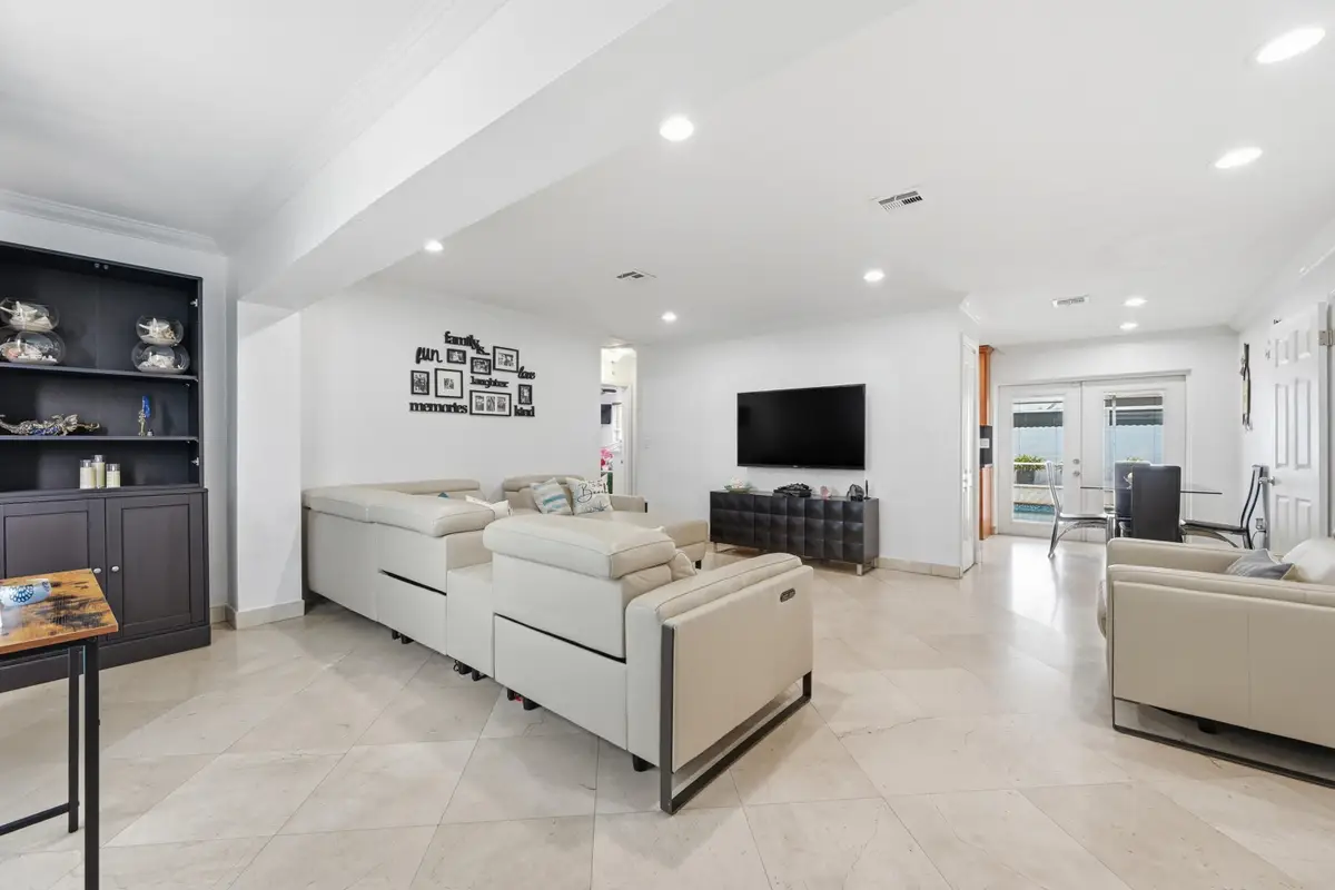 6271 Harding Street, Hollywood, FL 33024 - #1