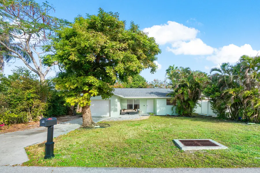 411 SW 1st Avenue, Boynton Beach, FL 33435 - #2