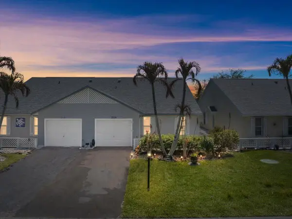 2538 SE Tropical East Circle, Port St Lucie, FL 34952