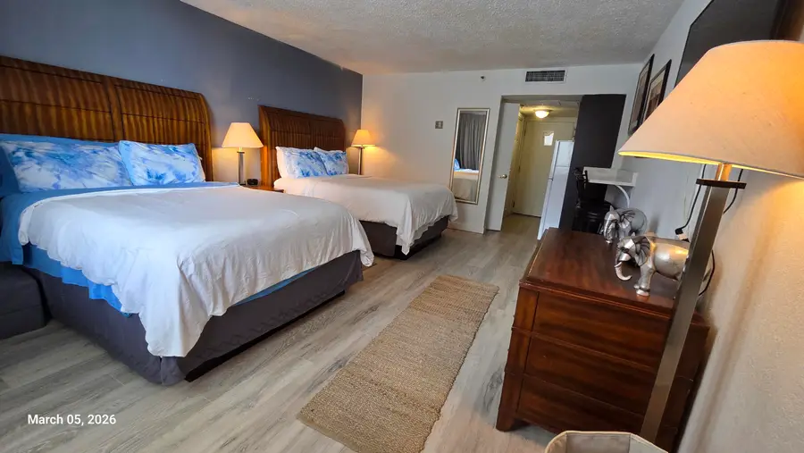 19201 Collins Avenue #105, Sunny Isles Beach, FL 33160 - #2