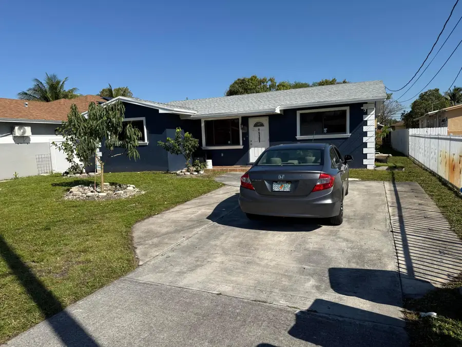 5101 SW 24th Street, West Park, FL 33023 - #3