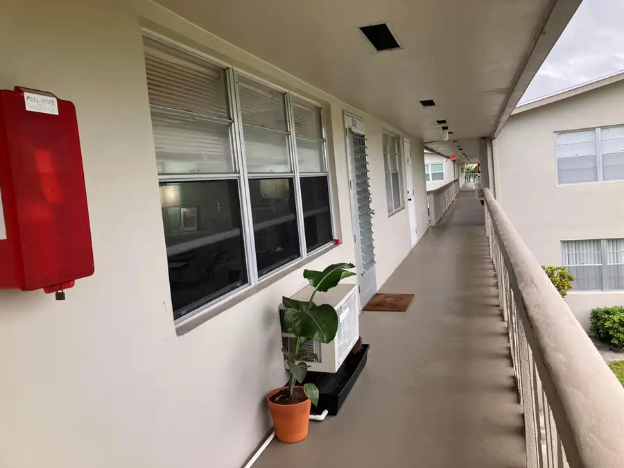 302 Northampton O, West Palm Beach, FL 33417 - #3