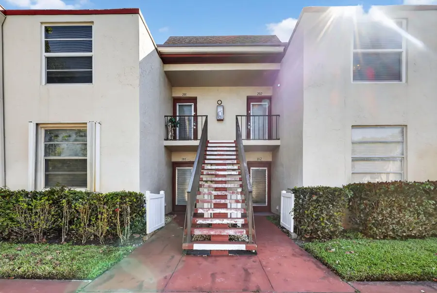 9 Willowbrook Lane #202, Delray Beach, FL 33446 - #2