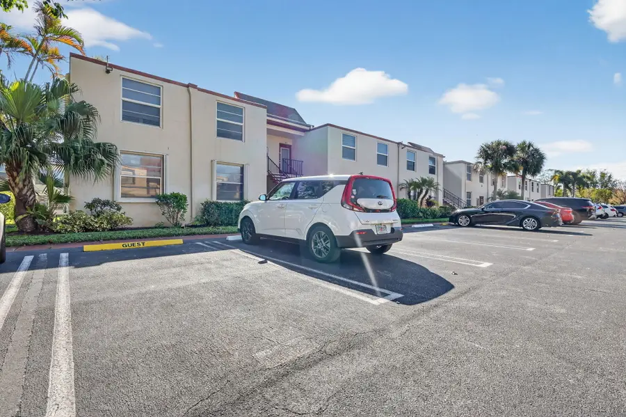 9 Willowbrook Lane #202, Delray Beach, FL 33446 - #3