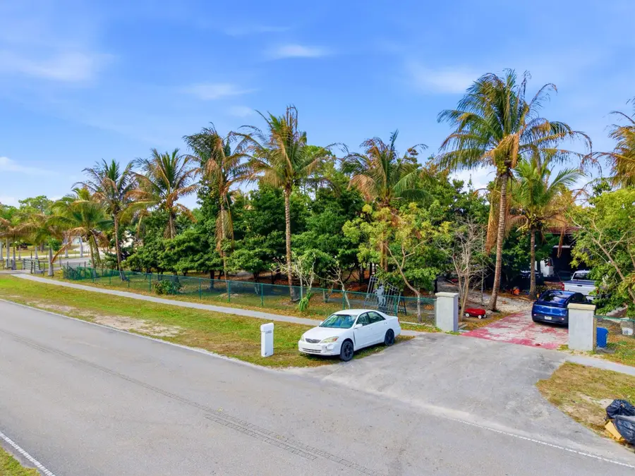 11481 Tangerine Boulevard, The Acreage, FL 33412 - #3