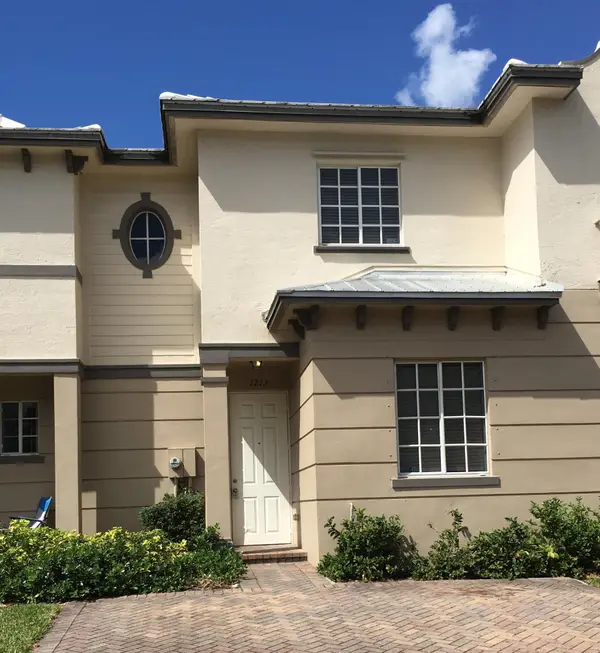 1213 Abaco Lane, West Palm Beach, FL 33404