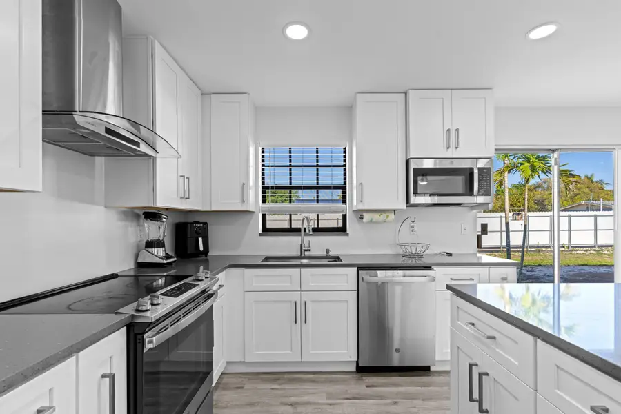 1713 Roy Drive, West Palm Beach, FL 33415 - #2