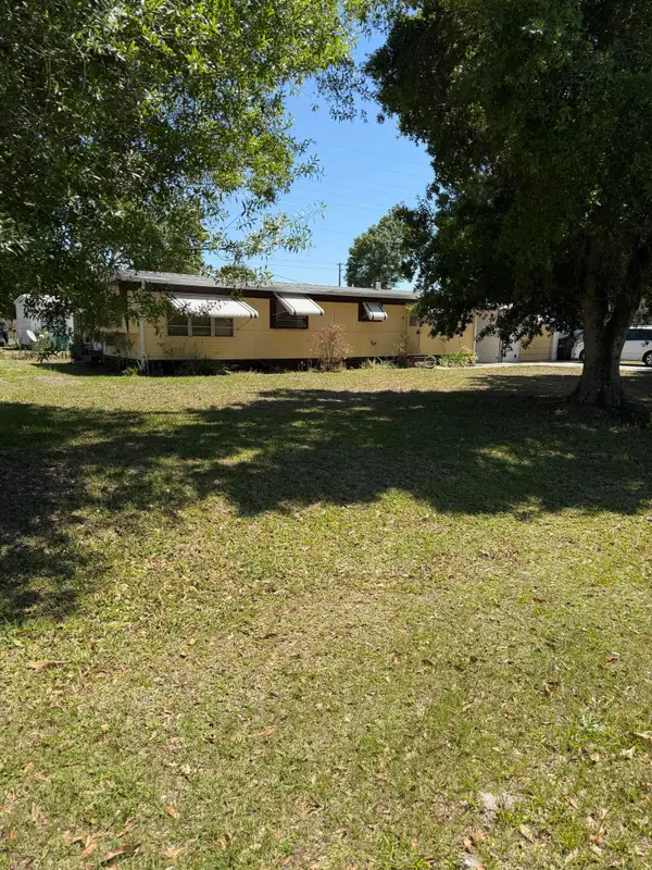 1106 NE 31st Terrace, Okeechobee, FL 34972