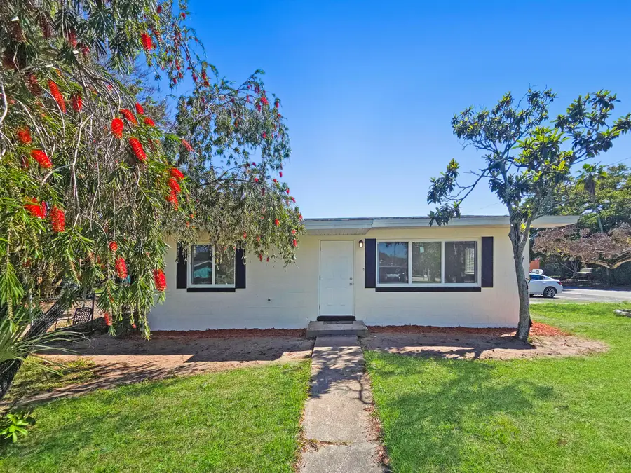 1405 Citrus Avenue, Fort Pierce, FL 34950 - #2