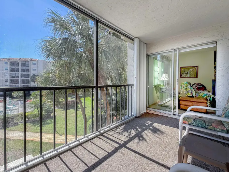 3930 Inverrary Boulevard #304-d, Lauderhill, FL 33319 - #2