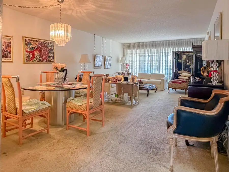 3930 Inverrary Boulevard #304-d, Lauderhill, FL 33319 - #3