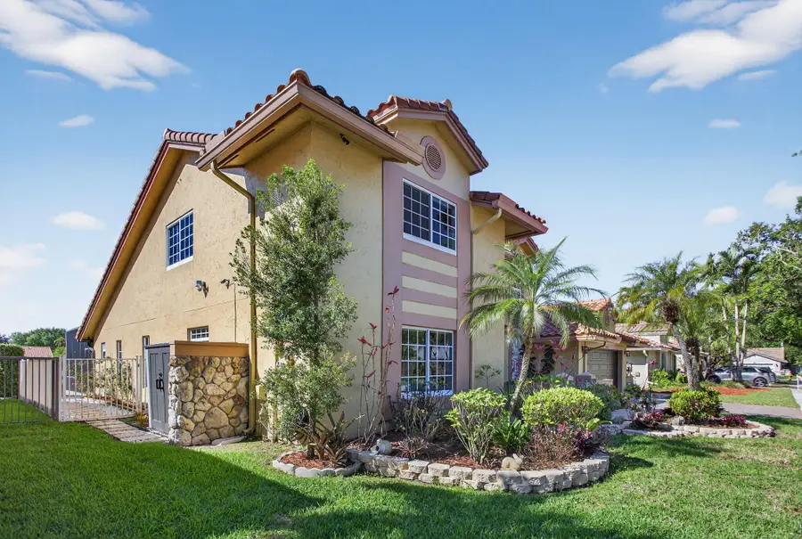 10750 NW 18th Place, Plantation, FL 33322 - #2