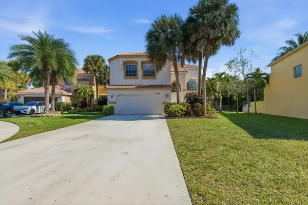 6334 Stonehurst Circle, Lake Worth, FL 33467