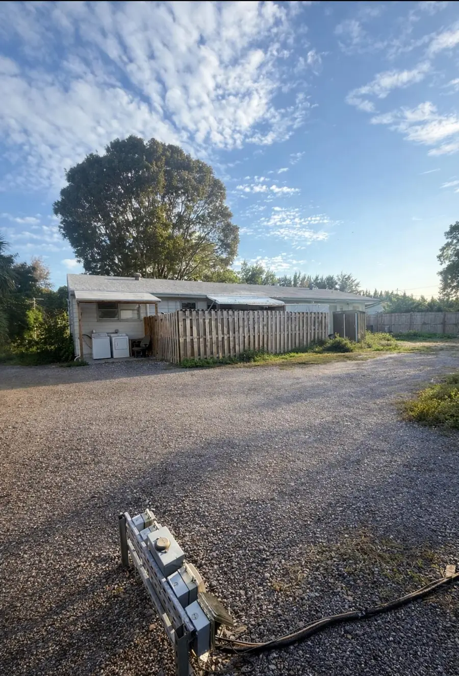 4649 Sunset Lane, West Palm Beach, FL 33415 - #3