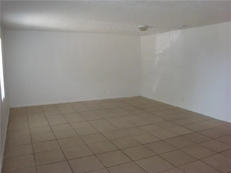 1633 W 28th Street #B, Riviera Beach, FL 33404 - #3