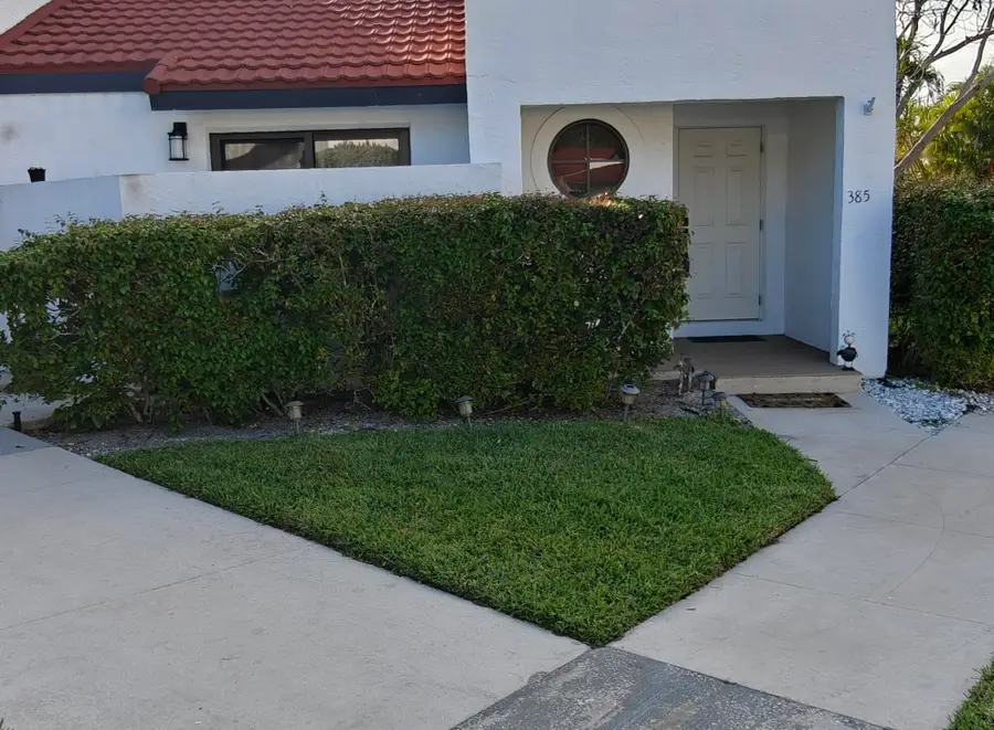 385 NW 36th Avenue, Deerfield Beach, FL 33442 - #2