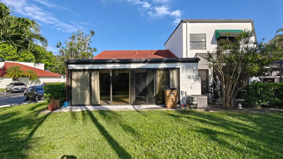 385 NW 36th Avenue, Deerfield Beach, FL 33442 - #3